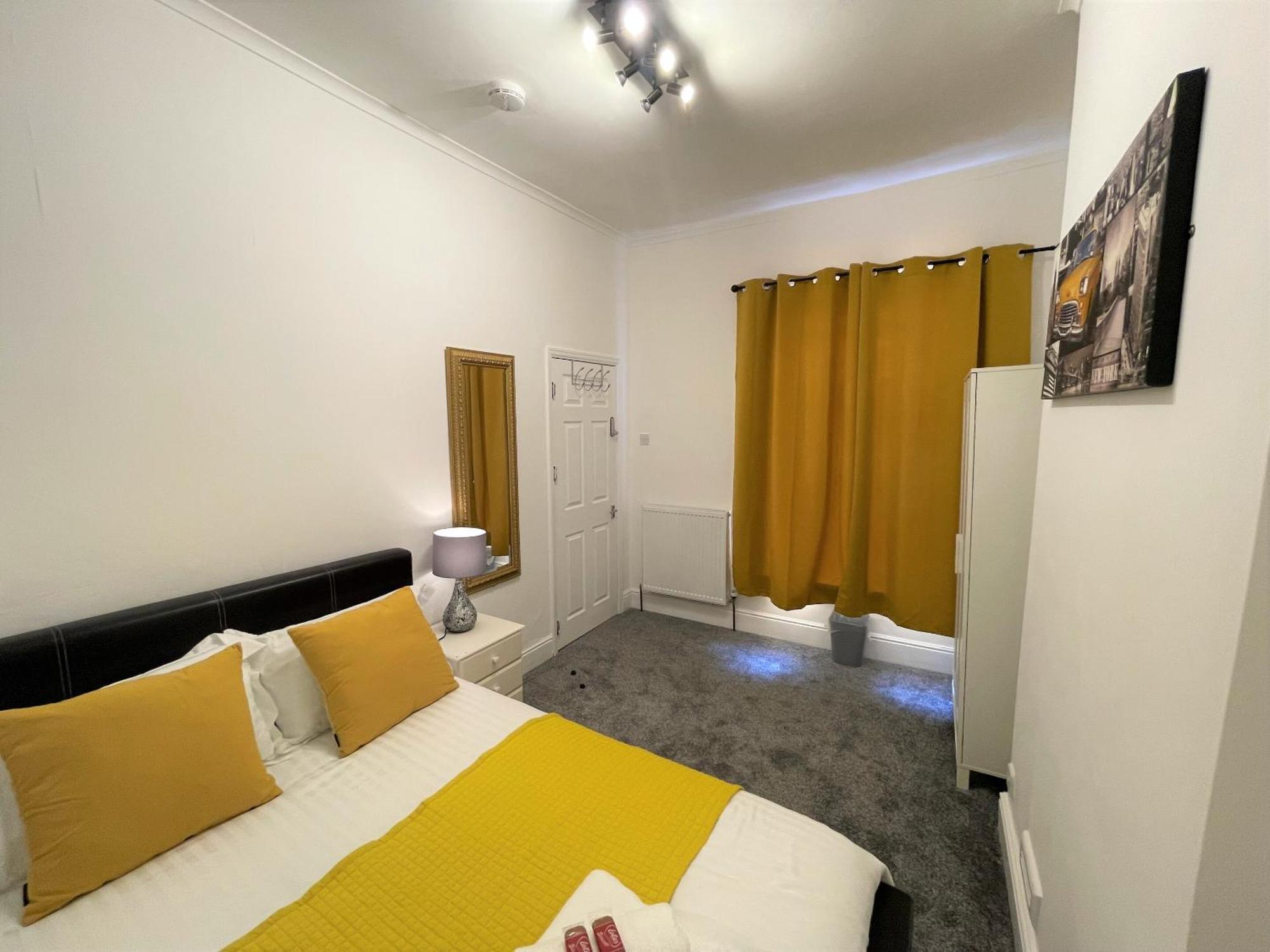 קינגסטון אפון הול Robinhuts - 3 Bed Accommodation -Perfect For Contractors, Families & Students חדר תמונה